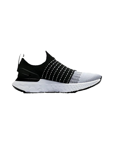 Picture of Nike Men's React Phantom Run Flyknit 2 Running Shoe